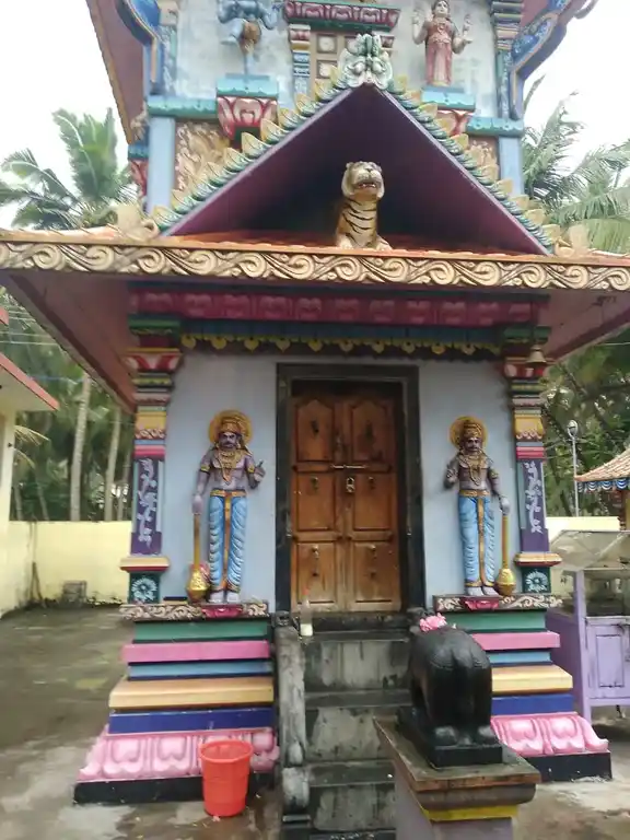 Arulmigu Sastha Temple, Kollanvilai, Thuckalay - 629175 Temple