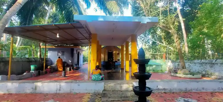 Arulmigu Sastha Temple, Kurankanavilai, Kanchampuram - 629165 Temple