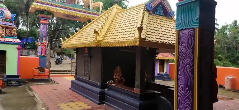 Arulmigu Sastha Temple, Palakkuzhi, Manakkarai - 629175 Temple