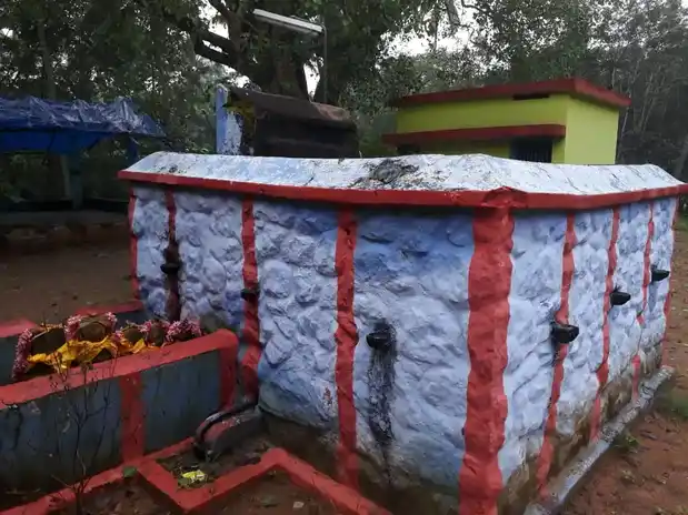 Arulmigu Sastha Temple, Punnakkuzhi, Nattalam - 629165 Arulmigu Sastha Temple, Punnakkuzhi, Nattalam - 629165, Kanyakumari - Ancient Temple Architecture and History Image 3