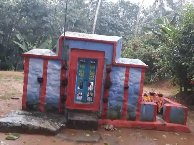 Arulmigu Sastha Temple, Punnakkuzhi, Nattalam - 629165 Arulmigu Sastha Temple, Punnakkuzhi, Nattalam - 629165, Kanyakumari - Ancient Temple Architecture and History Image 8