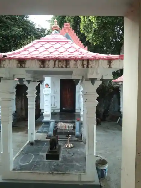 Arulmigu Sastha Temple, Uchimalai, Nattalam - 629170 Arulmigu Sastha Temple, Uchimalai, நாட்டலாம் - 629170, Kanyakumari - Ancient Temple Architecture and History Image 8