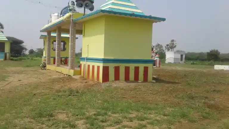 Arulmigu Sastha Velayutha Perumal Temple, Savalapperi - 628502