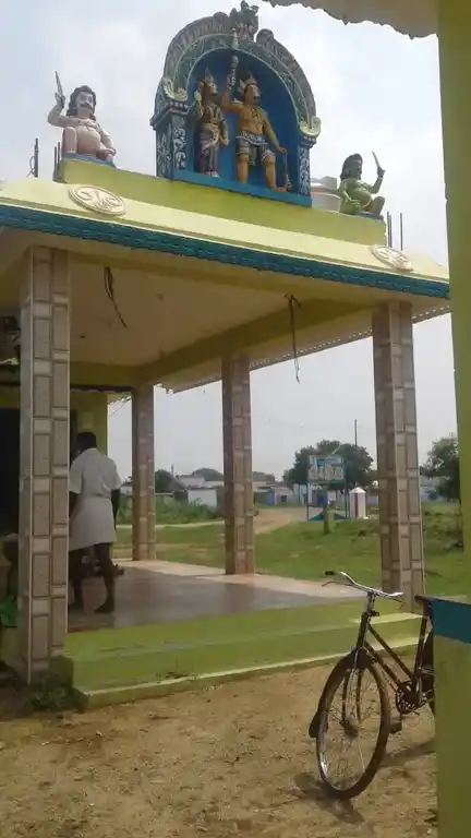 Arulmigu Sastha Velayutha Perumal Temple, Savalapperi - 628502 அருள்மிகு சாஸ்தா வேலாயுதப் பெருமாள் திருக்கோயில், Savalapperi - 628502, Thoothukudi - Ancient Temple Architecture and History Image 4