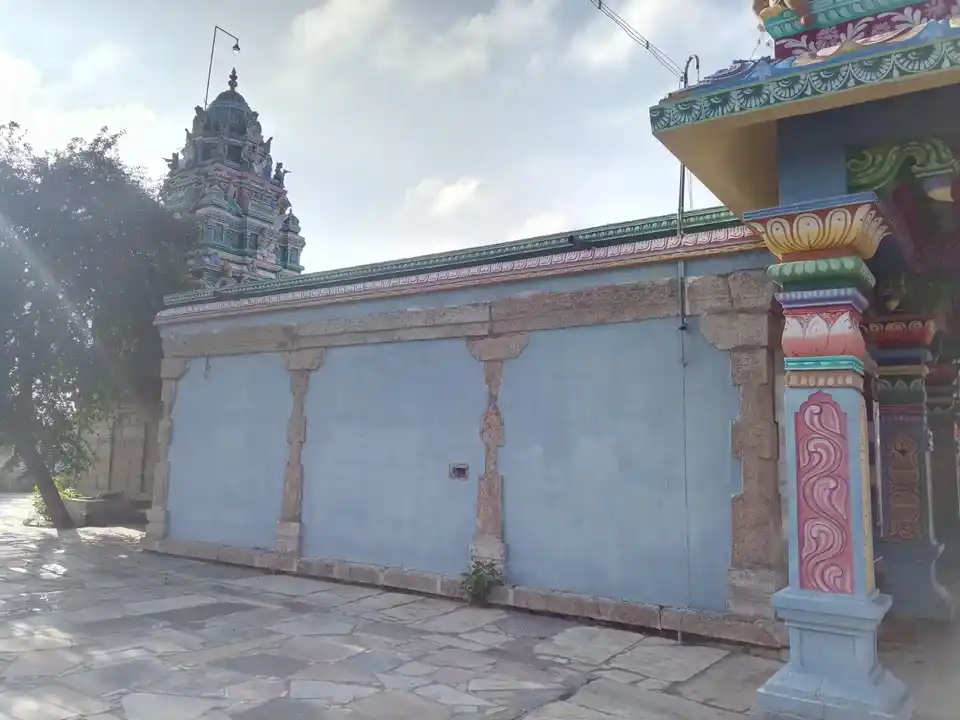 Arulmigu Sasthar Temple, Keezhamuthukadu, Kulathur Taluk - 622501 அருள்மிகு சாஸ்தார் திருக்கோயில், கீழமுத்துக்காடு, குளத்தூர் வட்டம் - 622501, Pudukkottai - Ancient Temple Architecture and History Image 3