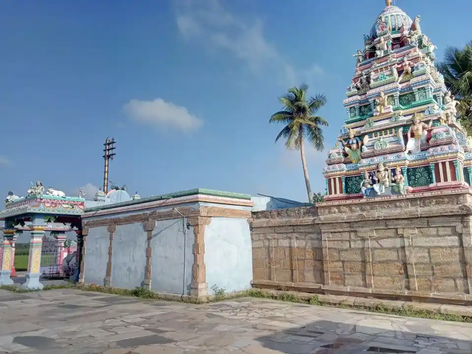 Arulmigu Sasthar Temple, Keezhamuthukadu, Kulathur Taluk - 622501 அருள்மிகு சாஸ்தார் திருக்கோயில், கீழமுத்துக்காடு, குளத்தூர் வட்டம் - 622501, Pudukkottai - Ancient Temple Architecture and History Image 5
