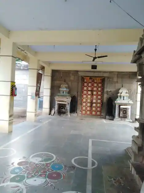 Arulmigu Satchinathaswamy Temple, Avalivanallur - 612802 அருள்மிகு சாட்சிநாதசாமி திருக்கோயில் அவளிவநல்லூர், அவளிவநல்லூர் - 612802, Thiruvarur - Ancient Temple Architecture and History Image 6