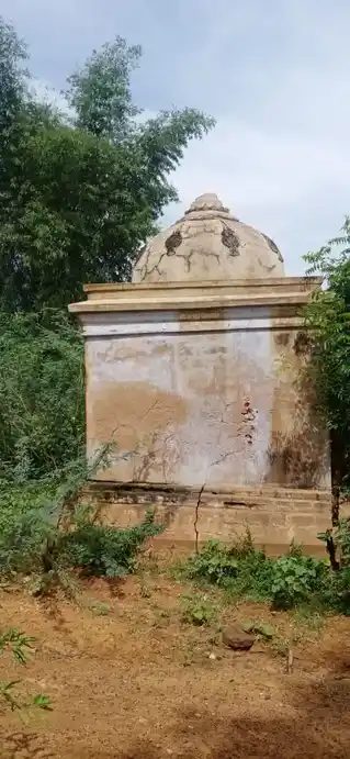 Arulmigu Satharudaiya Ayyanar Temple, Muthur - 630556