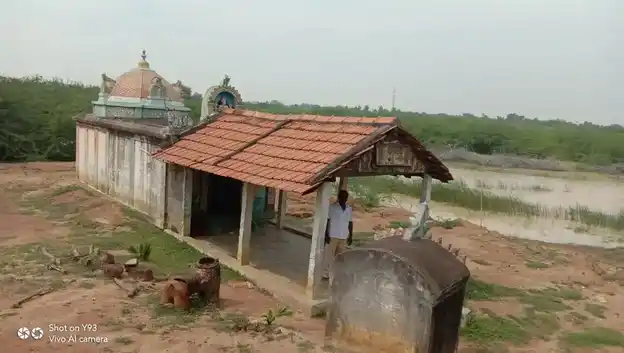 Arulmigu Satharudaiya Ayyanar Temple, Silukkapatti - 630554 அருள்மிகு. சாத்தாருடைய அய்யனார் திருக்கோயில், Silukkapatti - 630554, Sivagangai - Ancient Temple Architecture and History Image 4