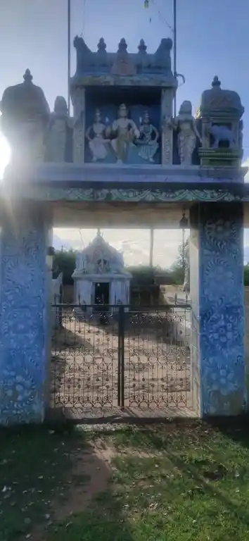 Arulmigu Satharudaiya Ayyanar Temple, Sirumaan - 630561 Arulmigu Satharudaiya Ayyanar Temple, Sirumaan - 630561, Sivagangai - Ancient Temple Architecture and History Image 2