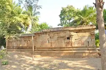 Arulmigu Satheeswarar Temple, Kasapapettai - 638115 அருள்மிகு சத்தீஸ்வரர் திருக்கோயில், Kasapapettai - 638115, Erode - Ancient Temple Architecture and History Image 2