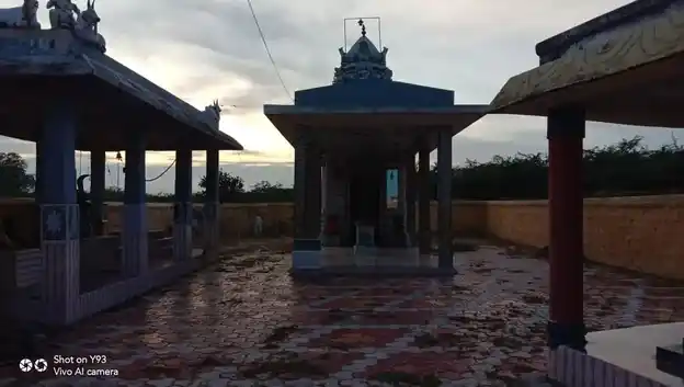 Arulmigu Sathrasan Kottai Ayyanar Temple, Maruthankudi - 630561 Arulmigu Sathrasan Kottai Ayyanar Temple, Maruthankudi - 630561, Sivagangai - Ancient Temple Architecture and History Image 3