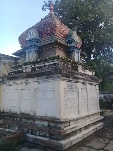 Arulmigu Saththa Ayyanar Temple, Ilankudi - 630702 அருள்மிகு. சாத்தைய்யனார் திருக்கோயில், Ilankudi - 630702, Sivagangai - Ancient Temple Architecture and History Image 4