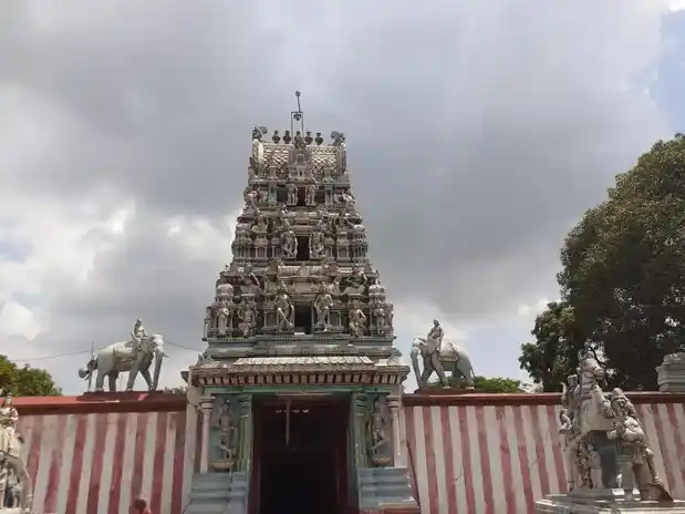 Arulmigu Saththa Ayyanar Temple, Saththanur - 630710 அருள்மிகு. சாத்த அய்யனார் திருக்கோயில், Saththanur - 630710, Sivagangai - Ancient Temple Architecture and History Image 2