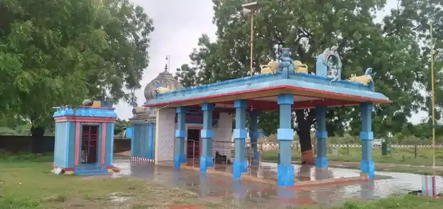 Arulmigu Sathuranka Nayakiyamman Temple, Perunkarai - 623608 அருள்மிகு சதுரங்க நாயகியம்மன், Perunkarai - 623608, Ramanathapuram - Ancient Temple Architecture and History Image 3