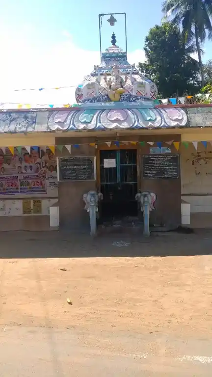 Arulmigu Sathurmugapillaiyar Temple, Muzhaiyur - 612703 Arulmigu Sathurmugapillaiyar Temple, Muzhaiyur - 612703, Thanjavur - Ancient Temple Architecture and History Image 2
