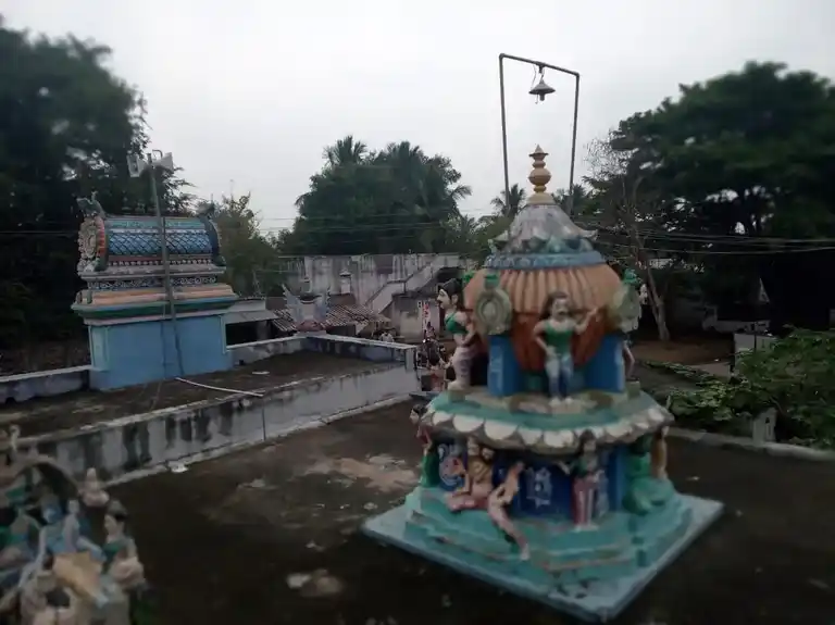 Arulmigu Sathveega Anjaneya Swami Temple, Mampakkam - 632318 அருள்மிகு சாத்வீக ஆஞ்சுநேயசுவாமி திருக்கோயில், மாம்பாக்கம் - 632318, Ranipet - Ancient Temple Architecture and History Image 3