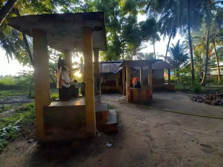 Arulmigu Satrasamy Temple, Solavandand - 625214 அருள்மிகு சாத்தார்சாமி திருக்கோயில், Solavandand - 625214, Madurai - Ancient Temple Architecture and History Image 7