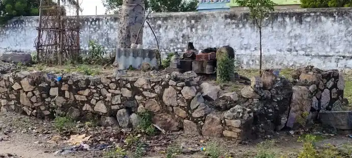 Arulmigu Savun Bagavathy Temple, Keelairal - 628802 அருள்மிகு சவுன்பகவதி திருக்கோயில், Keelairal - 628802, Thoothukudi - Ancient Temple Architecture and History Image 4