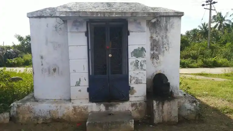 Arulmigu Savundamman Temple, Mulupadi - 642109 Arulmigu Savundamman Temple, Mulupadi - 642109, Coimbatore - Ancient Temple Architecture and History Image 2