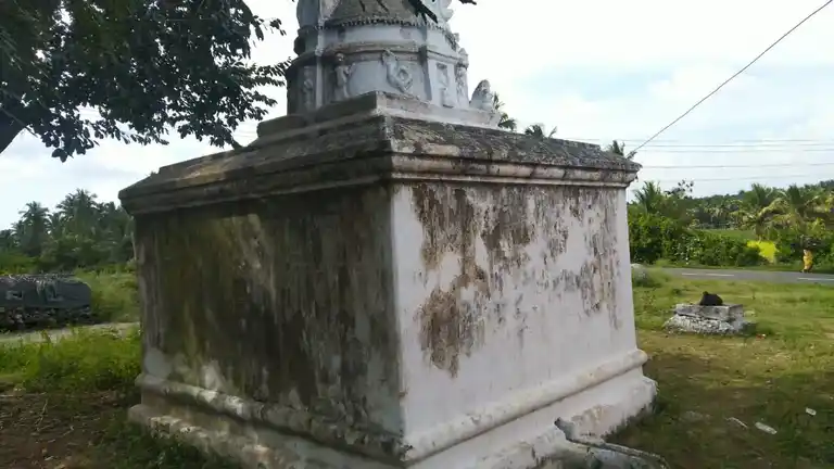 Arulmigu Savundamman Temple, Mulupadi - 642109 Arulmigu Savundamman Temple, Mulupadi - 642109, Coimbatore - Ancient Temple Architecture and History Image 3