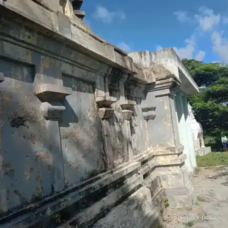 Arulmigu Seavuraaya Ayyanar Temple, Eravancheri - 609501 Arulmigu Seavuraaya Ayyanar Temple, Eravancheri - 609501, Nagapattinam - Ancient Temple Architecture and History Image 5