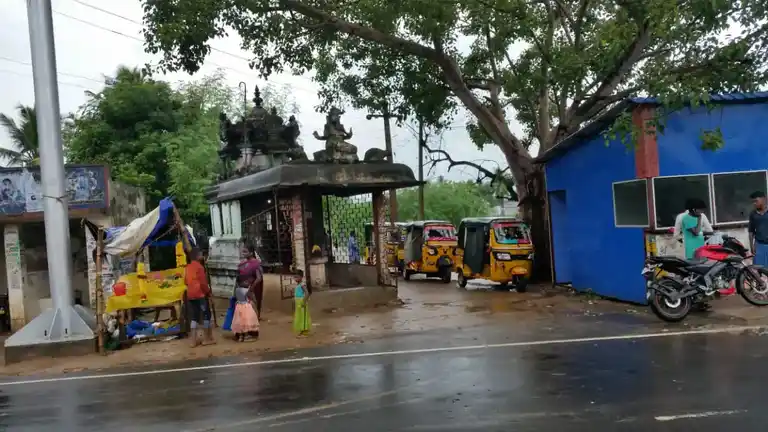 Arulmigu Seeathyvinayakar Temple, Kamalapuram - 610102 அருள்மிகு சித்திவினாயகர் திருக்கோயில், Kamalapuram - 610102, Thiruvarur - Ancient Temple Architecture and History Image 3