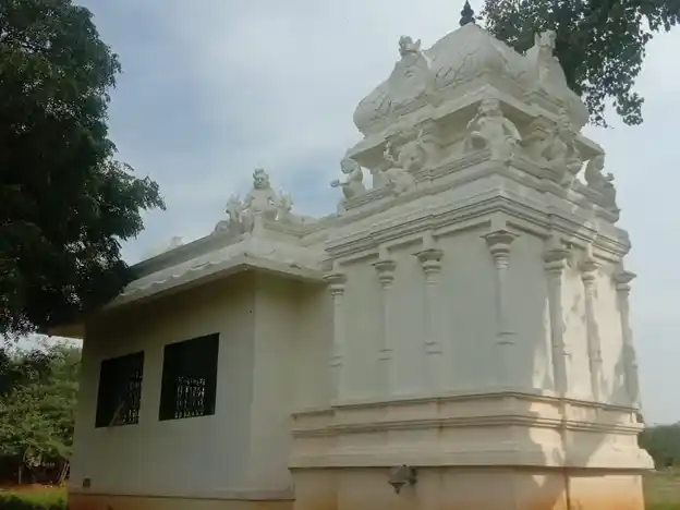 Arulmigu Seelnayakkanpatti Vinayagar Temple, Seelnayakanpatti - 624703 அருள்மிகு சீல்நாயக்கன்பட்டி விநாயகர் கோயில், Seelnayakanpatti, Seelnayakanpatti - 624703, Dindigul - Ancient Temple Architecture and History Image 3