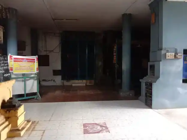 Arulmigu Seenevasaperumal Temple And Kasivisvanathaswamy Temple, Kalyanapruam, Thanjavur - 613201 அருள்மிகு சீனிவாசப்பெருமாள் மற்றும் காசிவிசுவநாதர் திருக்கோயில், Kalyanapruam, Thanjavur - 613201, Thanjavur - Ancient Temple Architecture and History Image 5