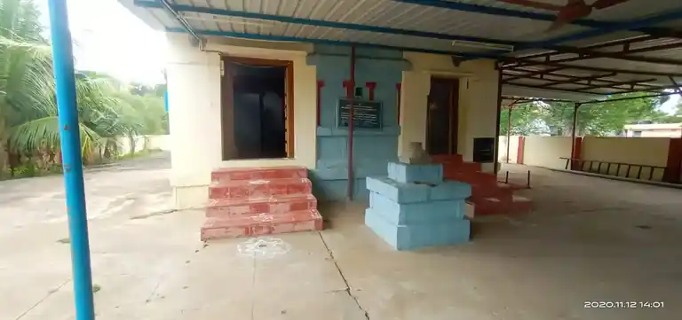 Arulmigu Seenivaasapperumal Temple, K.Rayavaram - 622209 அருள்மிகு சீனிவாசப்பெருமாள் திருக்கோயில், K.Rayavaram - 622209, Pudukkottai - Ancient Temple Architecture and History Image 2