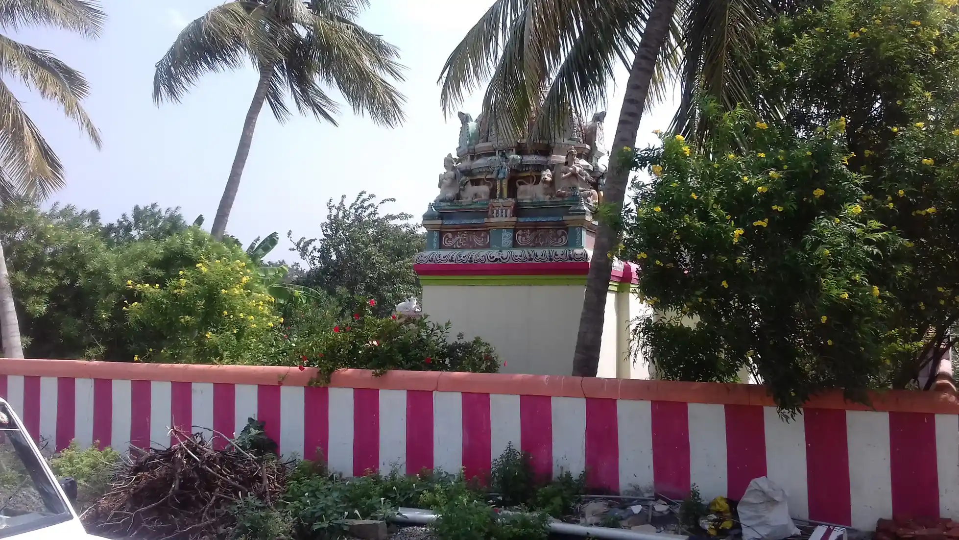 Arulmigu Seenivasaperumal Temple, Vadakunatham - 626114 அருள்மிகு சீனிவாசகப்பெருமாள் திருக்கோயில், Vadakunatham - 626114, Virudhunagar - Ancient Temple Architecture and History Image 4