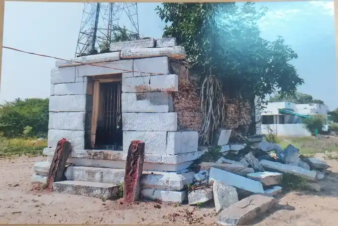 Arulmigu Seerkalinathar Temple, Unjanai - 637205 அருள்மிகு சீர்காழிநாதர் திருக்கோயில், Unjanai - 637205, Namakkal - Ancient Temple Architecture and History Image 4