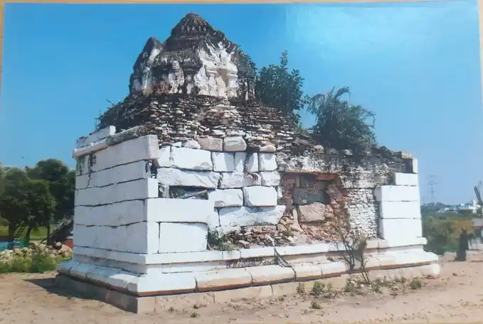 Arulmigu Seerkalinathar Temple, Unjanai - 637205 அருள்மிகு சீர்காழிநாதர் திருக்கோயில், Unjanai - 637205, Namakkal - Ancient Temple Architecture and History Image 5