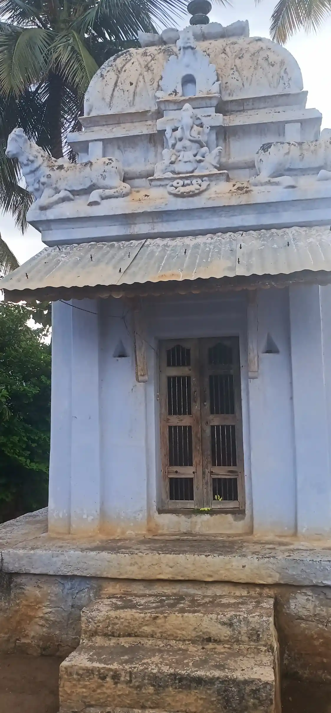 Arulmigu Selandiamman Temple, Kappiliapatty - 624612 அருள்மிகு செல்லாண்டியம்மன் திருக்கோயில், Kappiliapatty - 624612, Dindigul - Ancient Temple Architecture and History Image 2