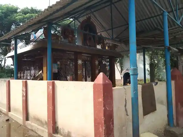 Arulmigu Seliamman Vagayara Temple, Senniyanallur, Senniyanallur - 609801 அருள்மிகு செல்லியம்மன் வகையறா திருக்கோயில், சென்னியநல்லூர் - 609801, Mayiladuthurai - Ancient Temple Architecture and History Image 2