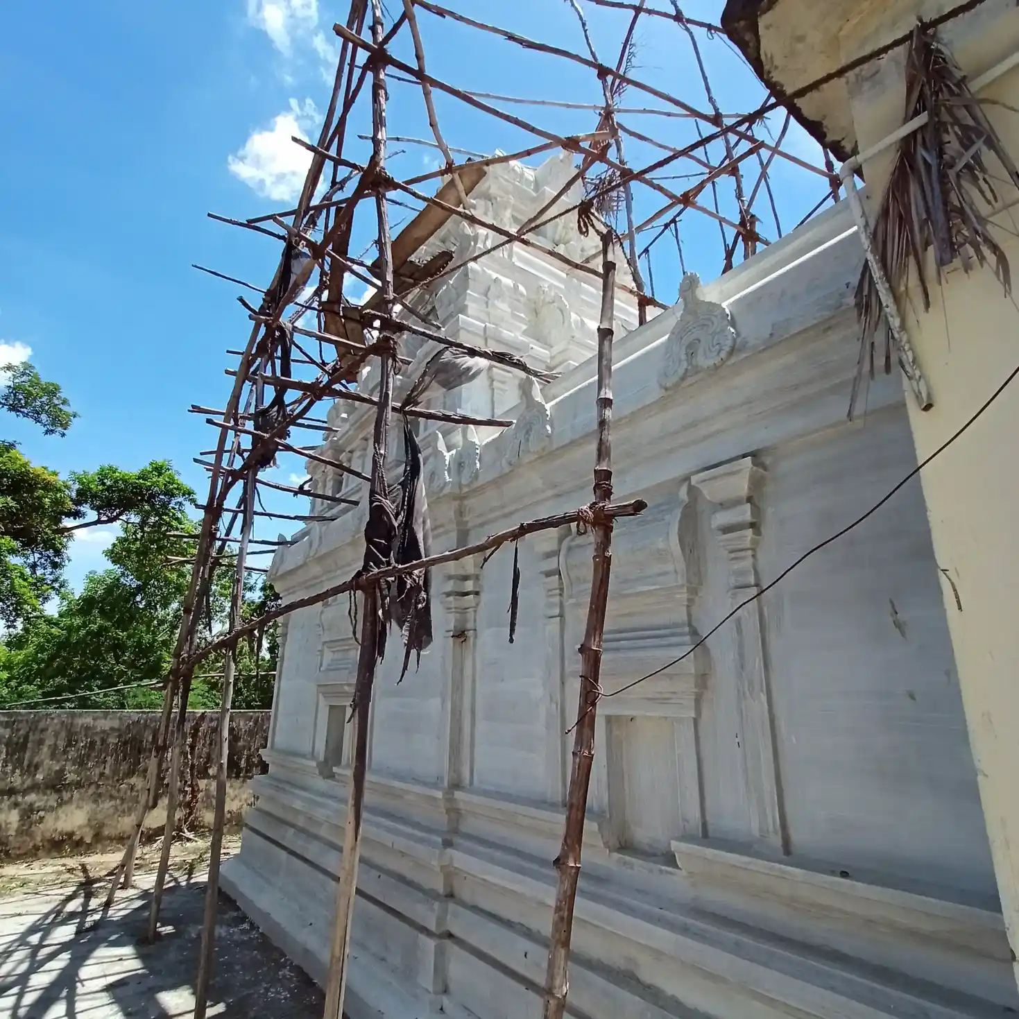 Arulmigu Sella Mari Amman Temple, Vadugacheri - 611104 அருள்மிகு செல்லமாரியம்மன் திருக்கோயில், Vadugacheri - 611104, Nagapattinam - Ancient Temple Architecture and History Image 4