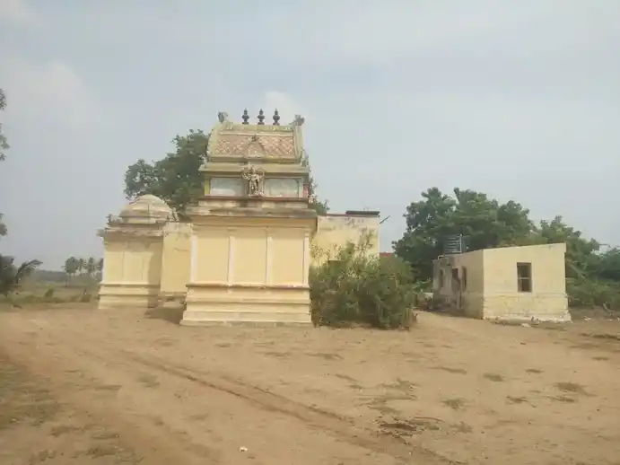 Arulmigu Sellaandiyamman Temple, Koyampalli - 639114 அருள்மிகு செல்லாண்டியம்மன் திருக்கோயில், Koyampalli - 639114, Karur - Ancient Temple Architecture and History Image 4