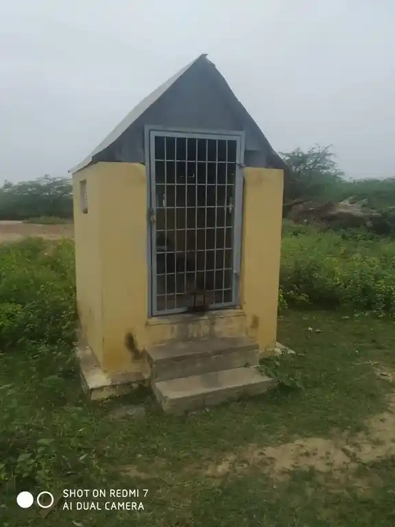 Arulmigu Sellaiya Mayandi Ayyanar Temple, Melasemponmari, Melasemponmari - 630211