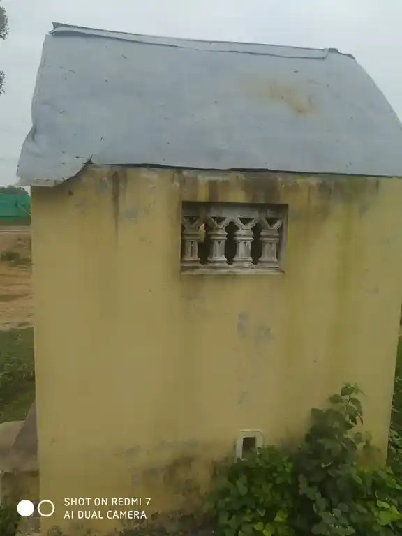 Arulmigu Sellaiya Mayandi Ayyanar Temple, Melasemponmari, Melasemponmari - 630211 அருள்மிகு. செல்லையா அய்யனார் திருக்கோயில், Melasemponmari, Melasemponmari - 630211, Sivagangai - Ancient Temple Architecture and History Image 3