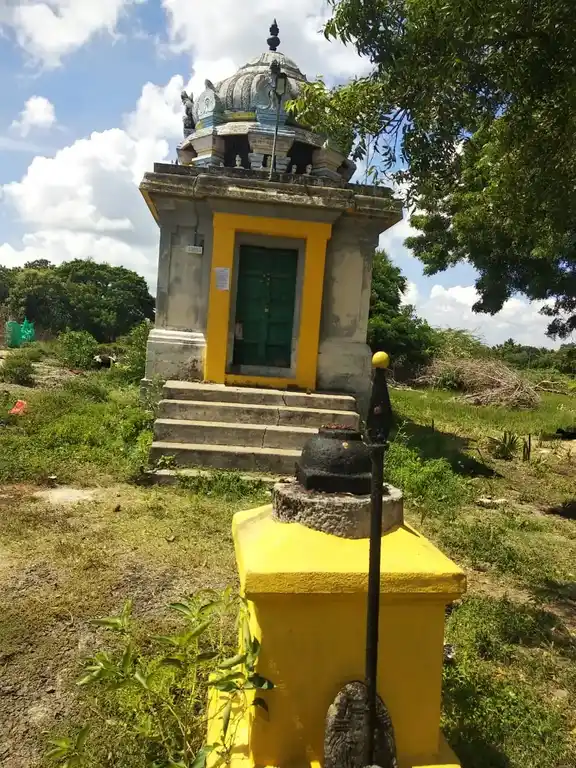 Arulmigu Sellakutti Ayyanar Temple, Alangudi - 612801 அருள்மிகு செல்லக்குட்டி அய்யனார் திருக்கோயில், ஆலங்குடி, Alangudi - 612801, Thiruvarur - Ancient Temple Architecture and History Image 2