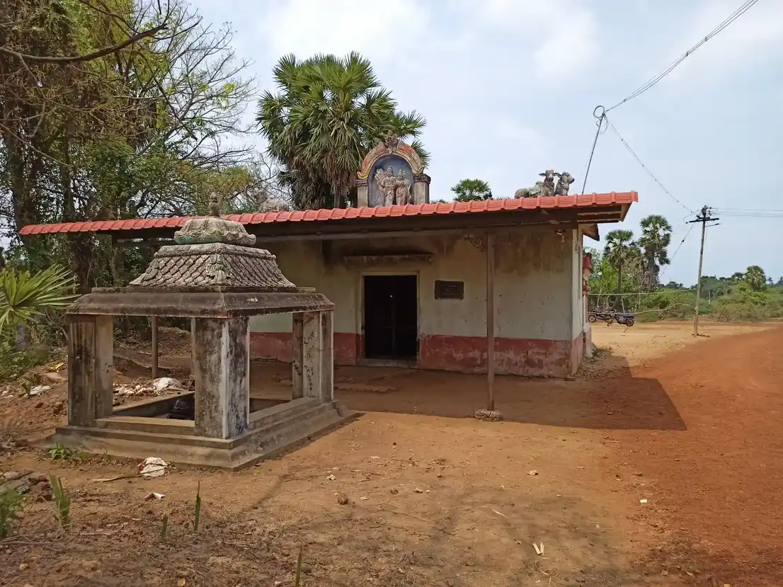Arulmigu Sellamuthu Mariamman Temple, Agalangan - 611102 Arulmigu Sellamuthu Mariamman Temple, Agalangan - 611102, Nagapattinam - Ancient Temple Architecture and History Image 4