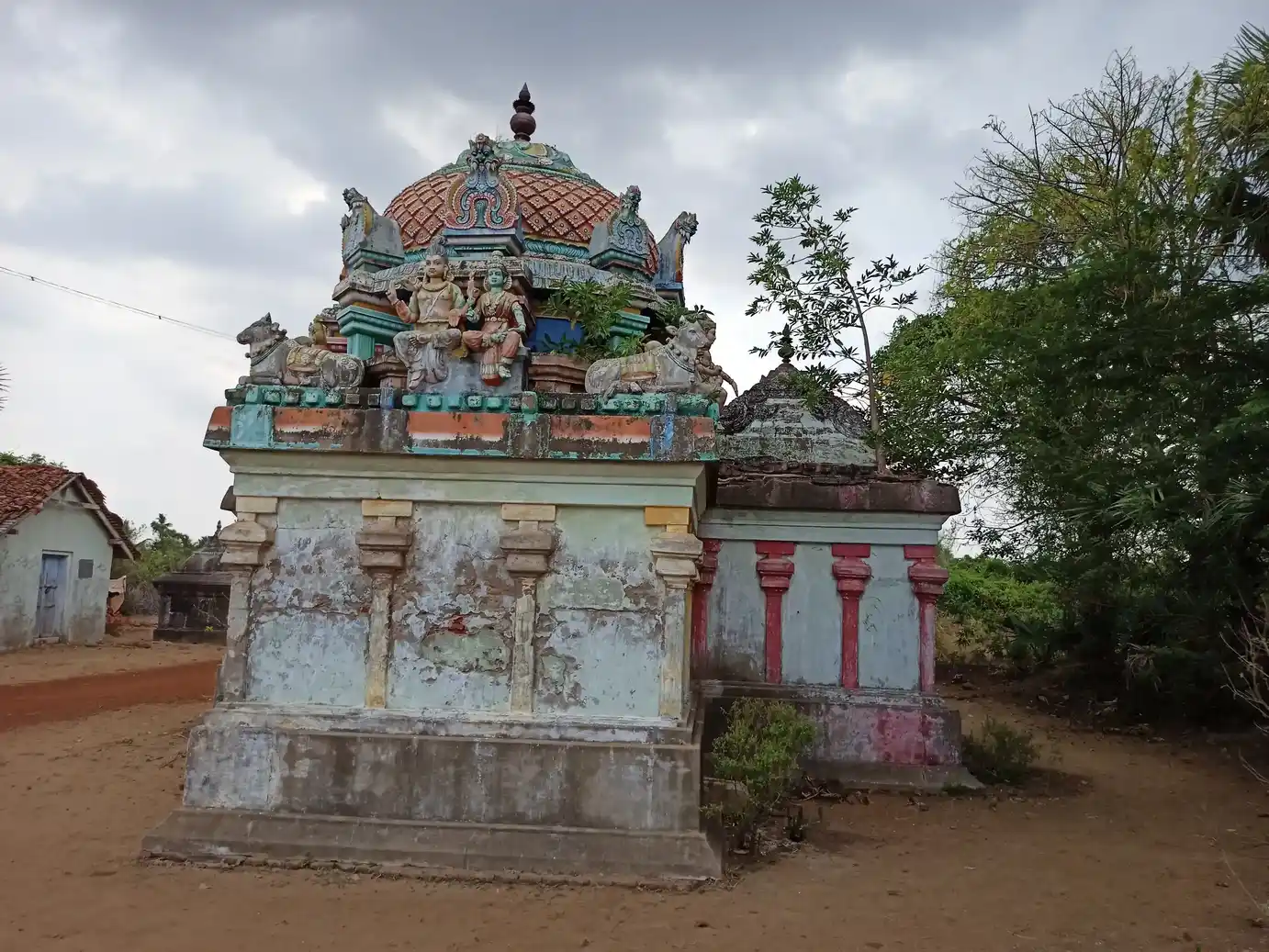 Arulmigu Sellamuthu Mariamman Temple, Agalangan - 611102 Arulmigu Sellamuthu Mariamman Temple, Agalangan - 611102, Nagapattinam - Ancient Temple Architecture and History Image 5