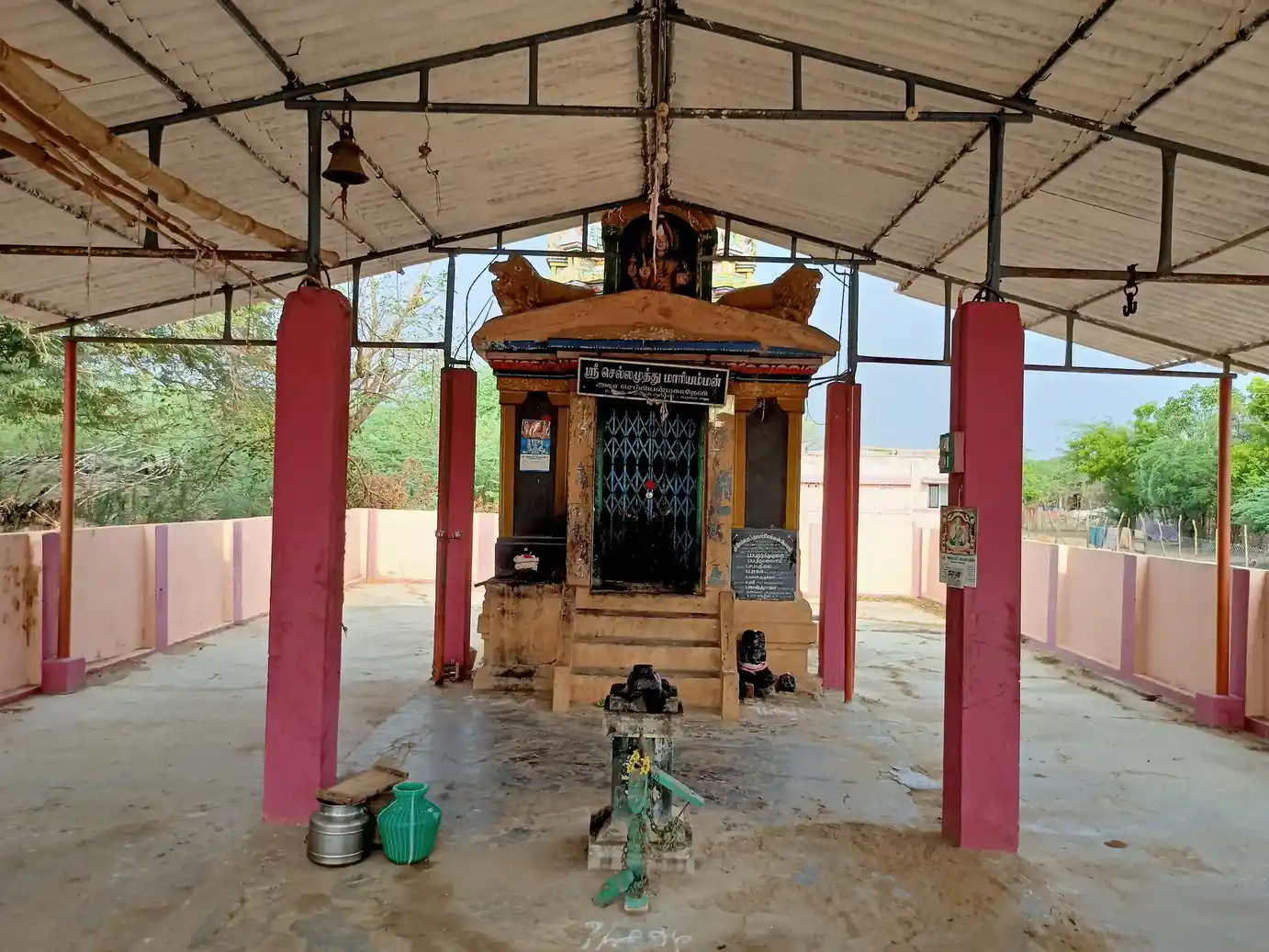 Arulmigu Sellamuthu Mariamman Temple, Sempiyanmadevi - 611109 அருள்மிகு செல்லமுத்துமாரியம்மன் திருக்கோயில் அகர செம்பியமாதேவி, அகர செம்பியமாதேவி - 611109, Nagapattinam - Ancient Temple Architecture and History Image 3