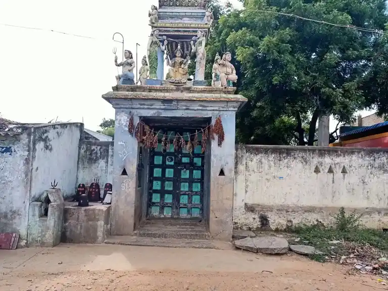 Arulmigu Sellamuthu Mariyamman Temple, Sennakunam Colony - 605755 அருள்மிகு செல்வமுத்து மாரியம்மன் திருக்கோயில், Sennakunam Colony - 605755, Viluppuram - Ancient Temple Architecture and History Image 2