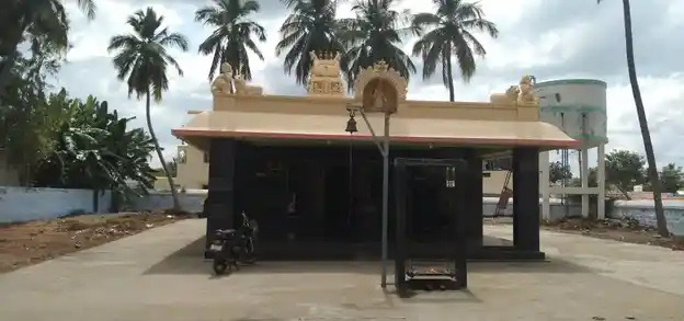 Arulmigu Sellandiamman, Mariamman,Vinayagar Temple, Molasi - 637210 அருள்மிகு செல்லாண்டியம்மன் மாரியம்மன் முனியப்பன் திருக்கோயில், Molasi - 637210, Namakkal - Ancient Temple Architecture and History Image 3