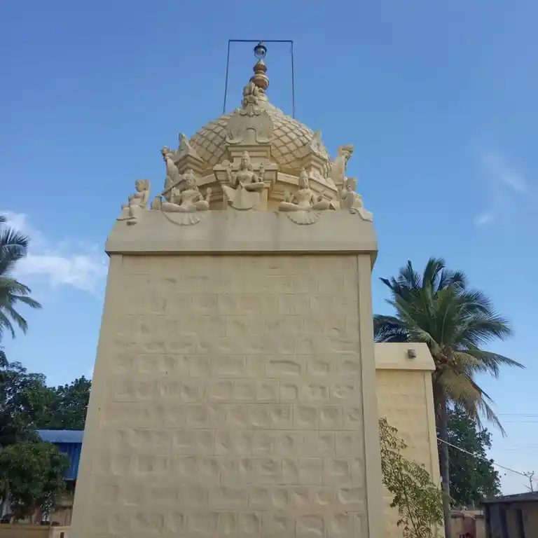 Arulmigu Sellandiamman Marriamman Temple, Katteri - 636183 அருள்மிகு செல்லாண்டியம்மன், மாரியம்மன் திருக்கோயில், காட்டேரி - 636183, Salem - Ancient Temple Architecture and History Image 4