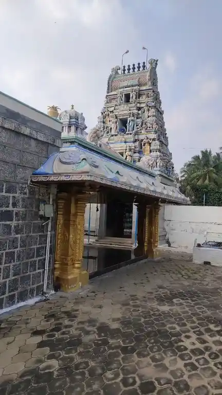 Arulmigu Sellandiamman Temple, Alavaipatty - 637505 அருள்மிகு செல்லாண்டியம்மன் திருக்கோயில், Alavaipatty - 637505, Namakkal - Ancient Temple Architecture and History Image 2