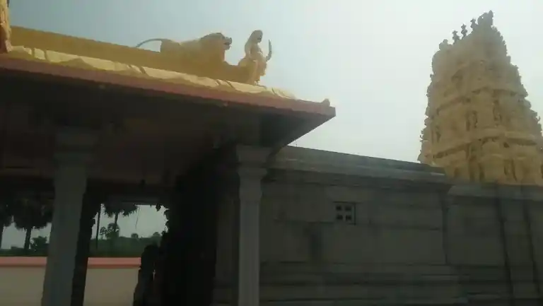 Arulmigu Sellandiamman Temple, Devanakavundanur - 637301 அருள்மிகு செல்லாண்டியம்மன் திருக்கோயில், Devanakavundanur - 637301, Salem - Ancient Temple Architecture and History Image 2