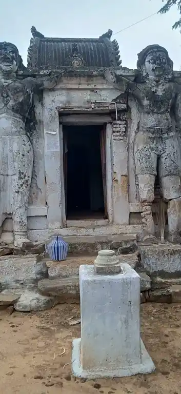 Arulmigu Sellandiamman Temple, Edaikalpady - 639202 Temple