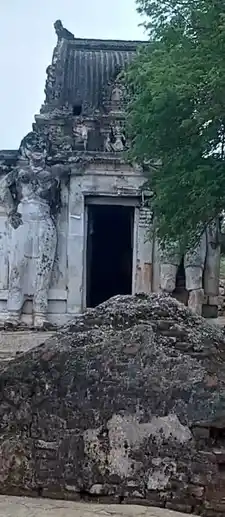 Arulmigu Sellandiamman Temple, Edaikalpady - 639202 அருள்மிகு செல்லாண்டியம்மன் திருக்கோயில், Edaikalpady - 639202, Tiruppur - Ancient Temple Architecture and History Image 2